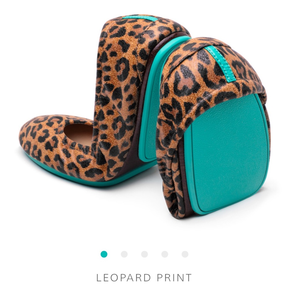 tieks leopard flats 11 new in box